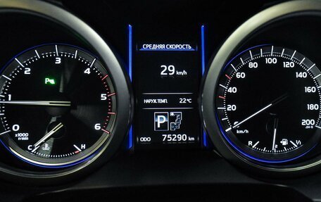 Toyota Land Cruiser Prado 150 рестайлинг 2, 2016 год, 4 599 000 рублей, 15 фотография