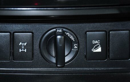 Toyota Land Cruiser Prado 150 рестайлинг 2, 2016 год, 4 599 000 рублей, 21 фотография