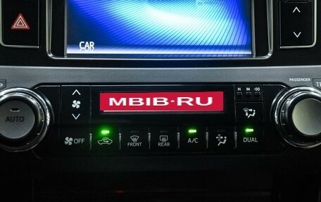 Toyota Land Cruiser Prado 150 рестайлинг 2, 2016 год, 4 599 000 рублей, 20 фотография