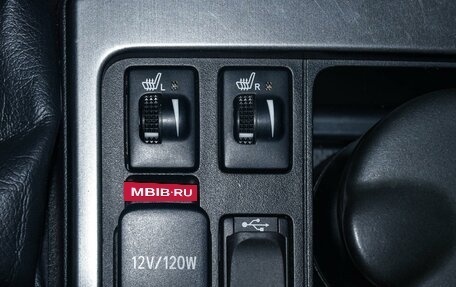 Toyota Land Cruiser Prado 150 рестайлинг 2, 2016 год, 4 599 000 рублей, 22 фотография