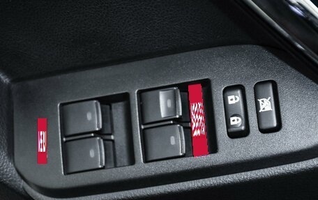 Toyota Land Cruiser Prado 150 рестайлинг 2, 2016 год, 4 599 000 рублей, 28 фотография