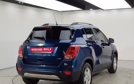 Chevrolet Trax, 2022 год, 950 777 рублей, 4 фотография