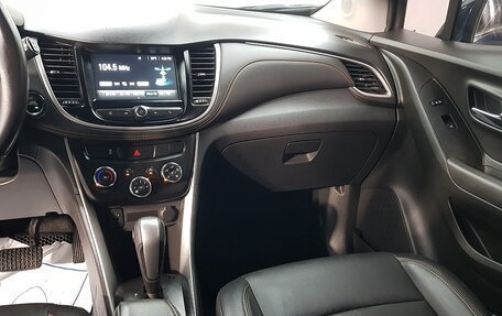 Chevrolet Trax, 2022 год, 950 777 рублей, 8 фотография