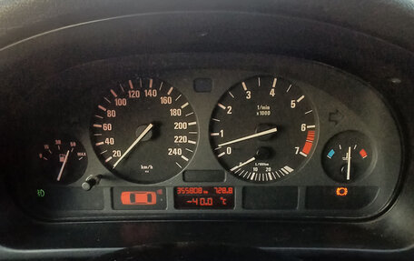 BMW 5 серия, 1998 год, 415 000 рублей, 9 фотография