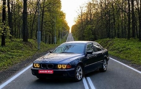 BMW 5 серия, 1998 год, 415 000 рублей, 1 фотография