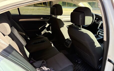 Volkswagen Passat B8 рестайлинг, 2018 год, 1 900 000 рублей, 7 фотография