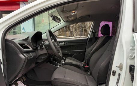 Hyundai Solaris II рестайлинг, 2019 год, 985 000 рублей, 9 фотография