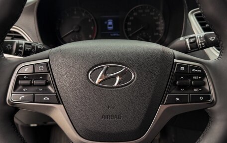 Hyundai Solaris II рестайлинг, 2019 год, 985 000 рублей, 18 фотография