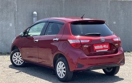Toyota Vitz, 2019 год, 968 000 рублей, 2 фотография