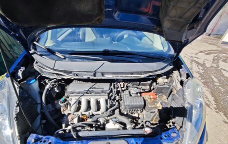 Honda Fit III, 2011 год, 870 000 рублей, 16 фотография
