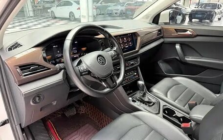Volkswagen Tharu, 2023 год, 1 880 000 рублей, 10 фотография