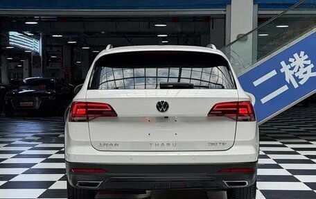 Volkswagen Tharu, 2023 год, 1 880 000 рублей, 4 фотография