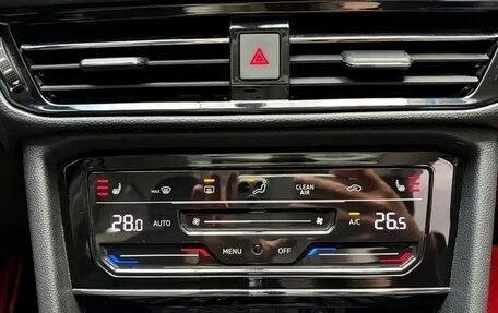 Volkswagen Tharu, 2023 год, 1 880 000 рублей, 12 фотография