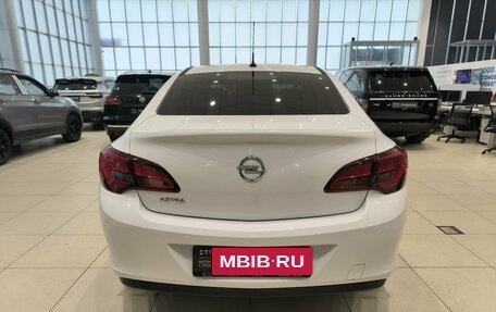 Opel Astra J, 2012 год, 685 000 рублей, 10 фотография