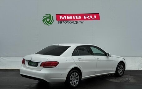 Mercedes-Benz E-Класс, 2014 год, 1 870 000 рублей, 5 фотография