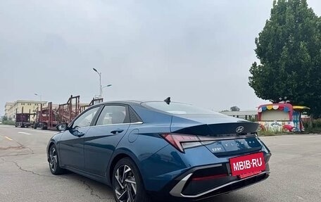 Hyundai Elantra, 2023 год, 1 320 000 рублей, 5 фотография