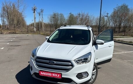 Ford Kuga III, 2018 год, 1 700 000 рублей, 1 фотография