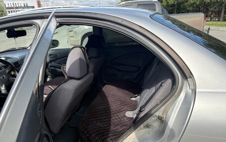 Nissan Almera, 2004 год, 400 000 рублей, 3 фотография