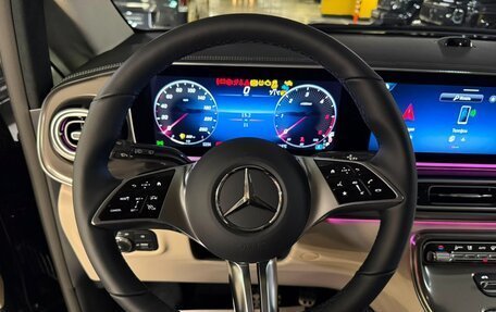 Mercedes-Benz V-Класс, 2026 год, 14 920 000 рублей, 21 фотография