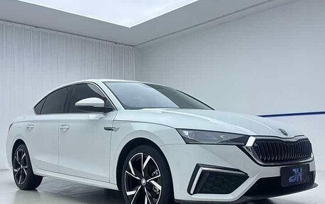 Skoda Octavia IV, 2023 год, 1 354 000 рублей, 6 фотография