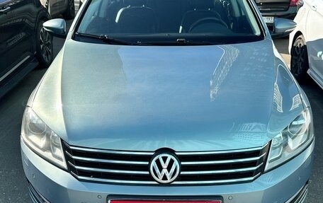 Volkswagen Passat B7, 2011 год, 1 200 000 рублей, 1 фотография