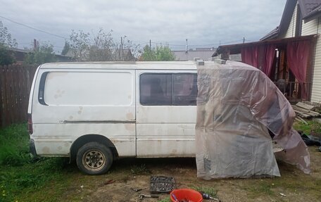 Toyota HiAce H100, 1989 год, 100 000 рублей, 1 фотография