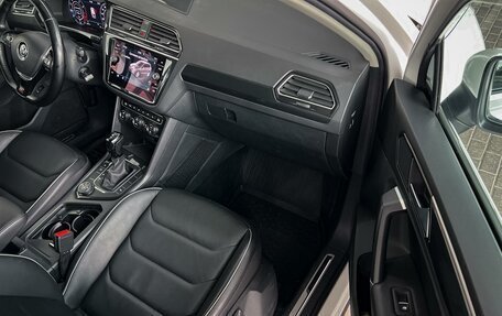 Volkswagen Tiguan II, 2018 год, 2 740 000 рублей, 19 фотография