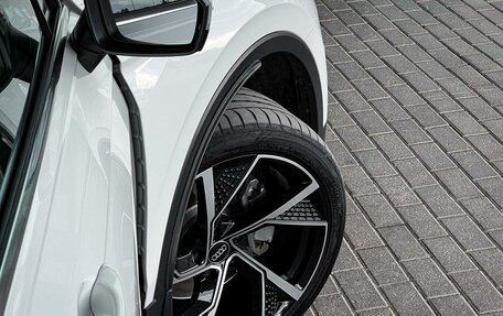 Volkswagen Tiguan II, 2018 год, 2 740 000 рублей, 9 фотография