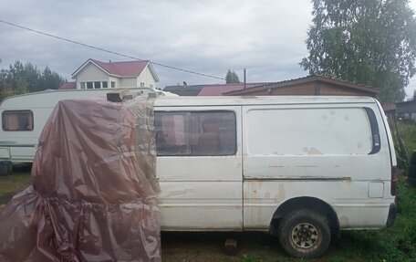 Toyota HiAce H100, 1989 год, 100 000 рублей, 2 фотография
