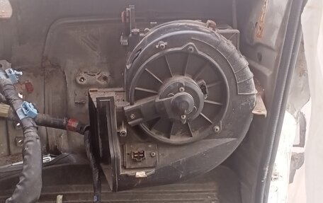 Toyota HiAce H100, 1989 год, 100 000 рублей, 10 фотография