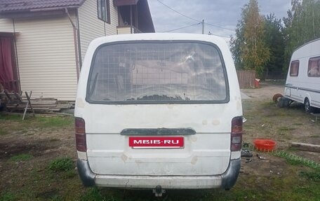 Toyota HiAce H100, 1989 год, 100 000 рублей, 3 фотография