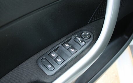 Peugeot 408 I рестайлинг, 2014 год, 519 000 рублей, 11 фотография