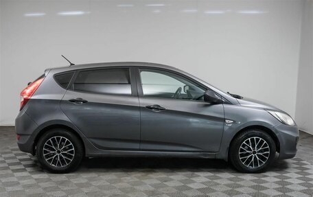 Hyundai Solaris II рестайлинг, 2011 год, 475 000 рублей, 4 фотография