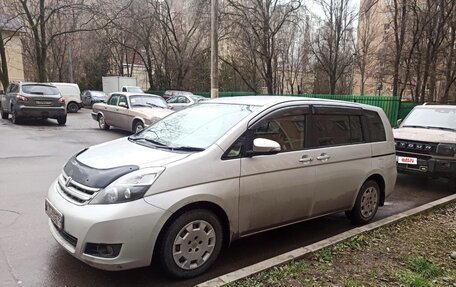 Toyota ISis I, 2014 год, 1 260 000 рублей, 3 фотография