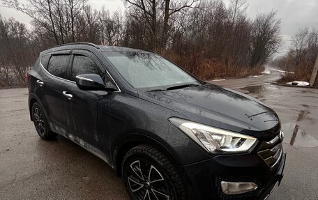 Hyundai Santa Fe III рестайлинг, 2012 год, 159 999 рублей, 2 фотография