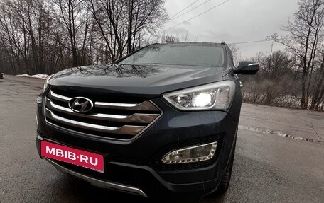 Hyundai Santa Fe III рестайлинг, 2012 год, 159 999 рублей, 1 фотография