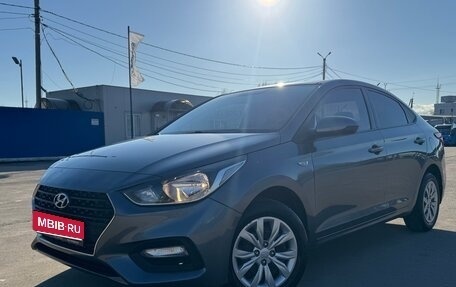 Hyundai Solaris II рестайлинг, 2018 год, 1 375 000 рублей, 1 фотография