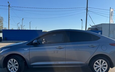 Hyundai Solaris II рестайлинг, 2018 год, 1 375 000 рублей, 10 фотография