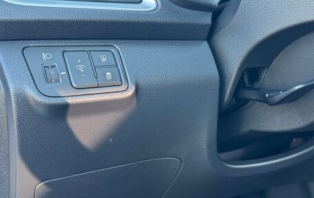 Hyundai Solaris II рестайлинг, 2018 год, 1 375 000 рублей, 29 фотография
