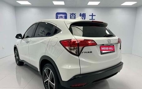 Honda Vezel, 2022 год, 1 130 000 рублей, 4 фотография