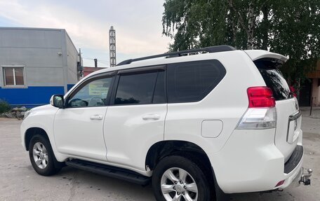 Toyota Land Cruiser Prado 150 рестайлинг 2, 2011 год, 2 500 000 рублей, 7 фотография