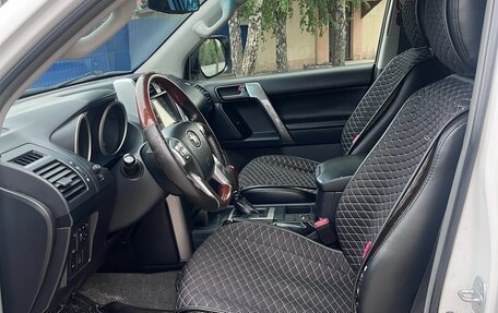Toyota Land Cruiser Prado 150 рестайлинг 2, 2011 год, 2 500 000 рублей, 8 фотография