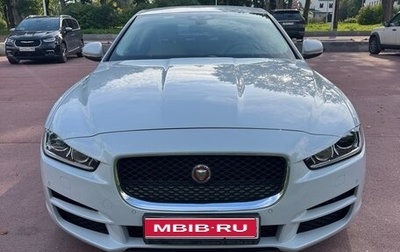 Jaguar XE I рестайлинг, 2015 год, 2 100 000 рублей, 1 фотография