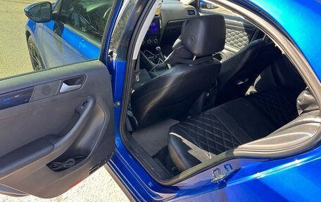Volkswagen Jetta VI, 2012 год, 950 000 рублей, 19 фотография