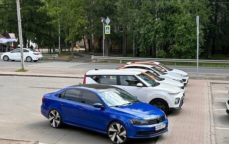 Volkswagen Jetta VI, 2012 год, 950 000 рублей, 40 фотография