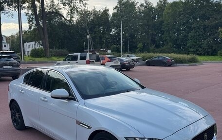 Jaguar XE I рестайлинг, 2015 год, 2 100 000 рублей, 4 фотография
