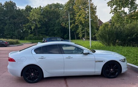 Jaguar XE I рестайлинг, 2015 год, 2 100 000 рублей, 3 фотография