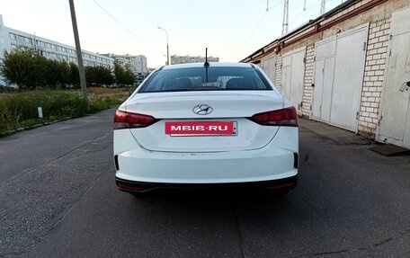 Hyundai Solaris II рестайлинг, 2021 год, 795 000 рублей, 8 фотография