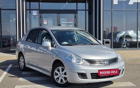 Nissan Tiida, 2010 год, 750 000 рублей, 3 фотография