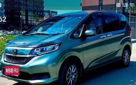 Honda Freed II, 2021 год, 2 199 000 рублей, 2 фотография